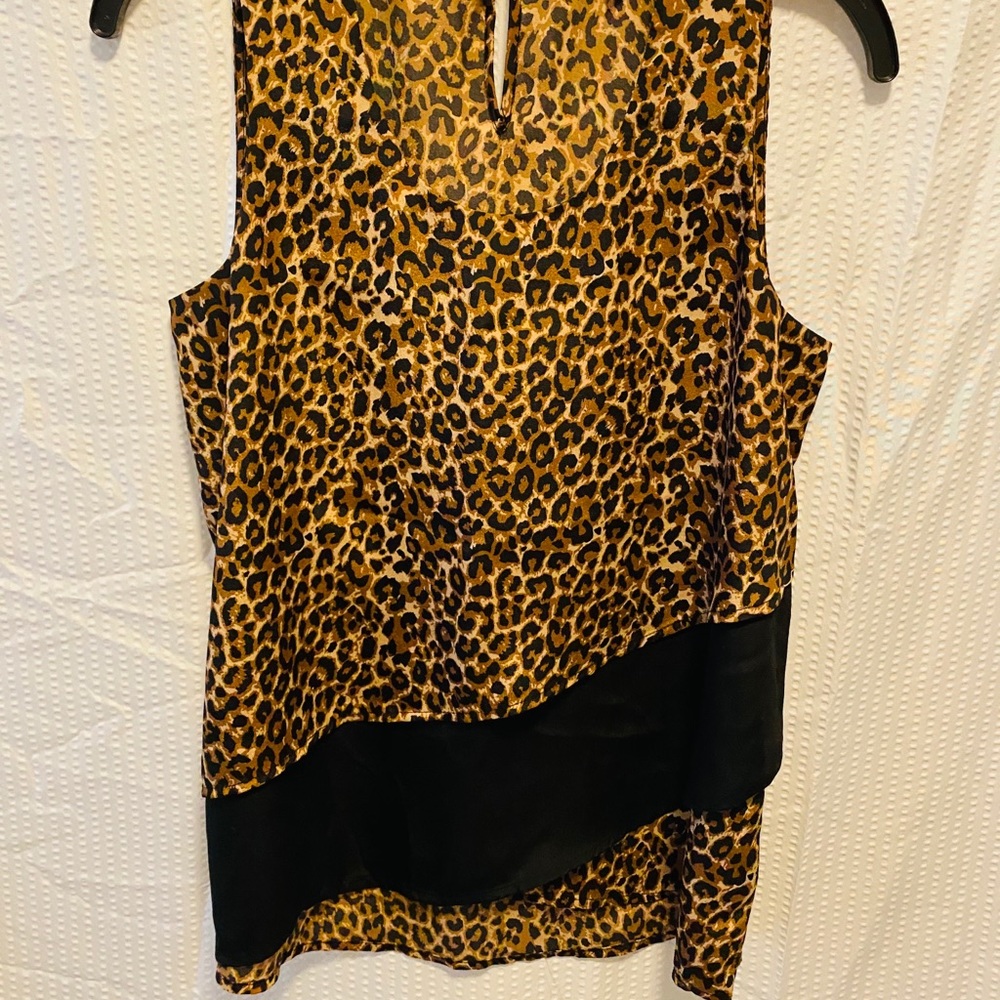𝗖𝗵𝗮𝗿𝗺𝗶𝗻𝗴 𝗖𝗵𝗮𝗿𝗹𝗶𝗲 cheetah print tank